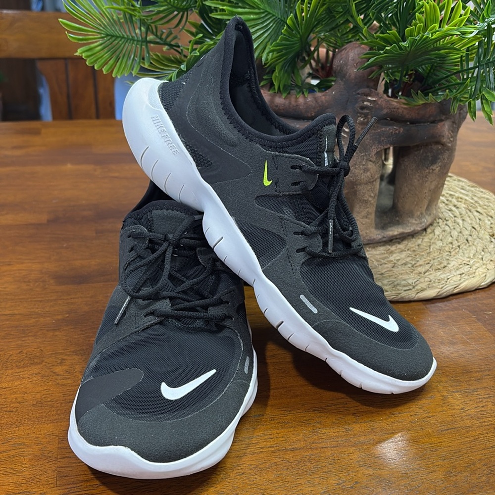 NIKE FREE 5.0